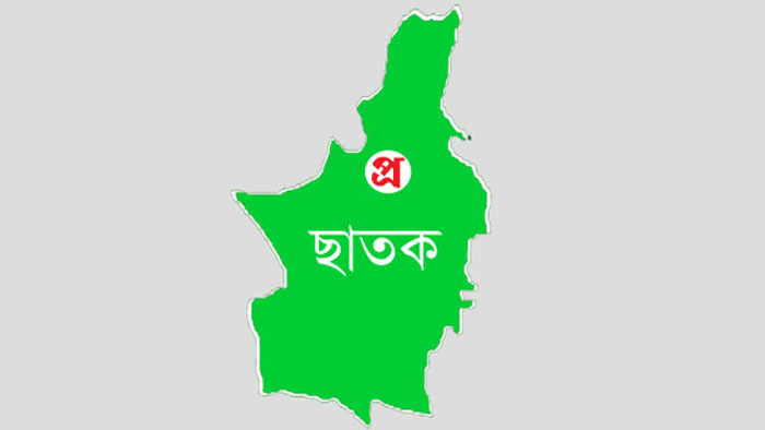 ছাতকে নৌপথে আট পয়েন্টে চাঁদাবাজি