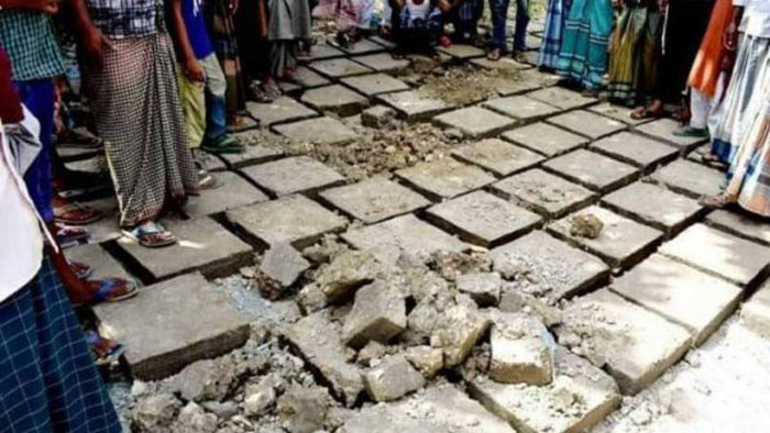 ছাতকে গ্রামীণ সড়ক নির্মাণে অনিয়ম, কাজ বন্ধ করলেন ইউএনও