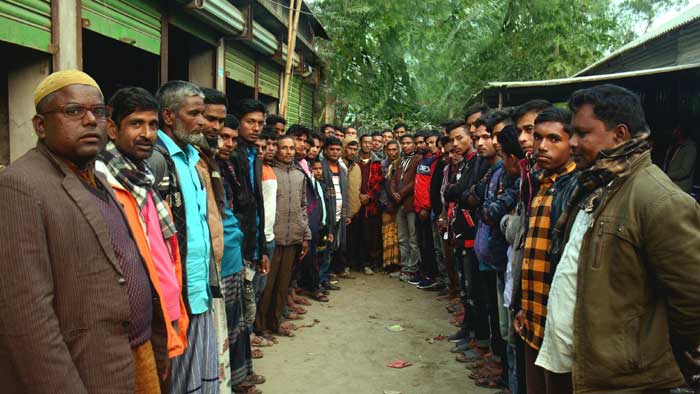 দেওয়ানগঞ্জে বিএনপির পদ পদবী নিয়ে প্রতিবাদ সমাবেশ