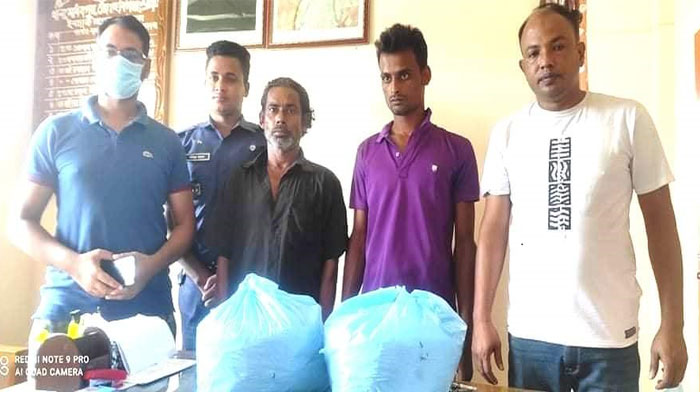 মাধবপুরে গাঁজাসহ গ্রেফতার ২