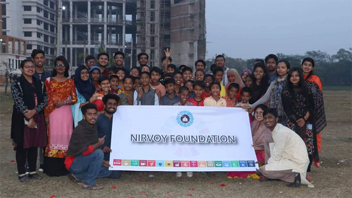 নতুন ভালবাসার সৃষ্টি করলো জাককানইবি`র সেচ্ছাসেবী সংগঠন নির্ভয়