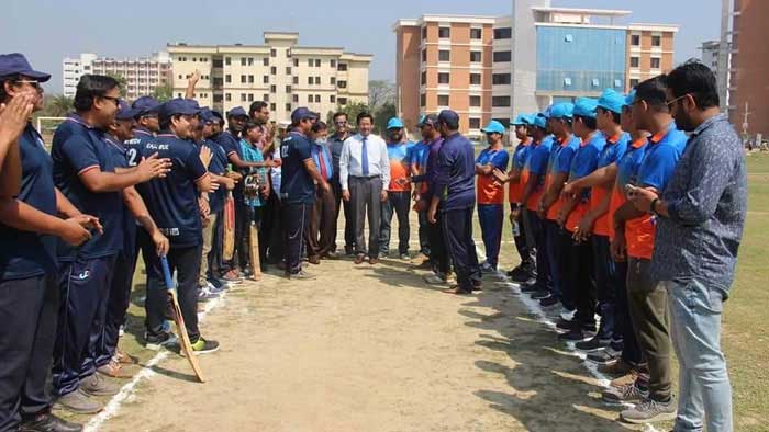 জাককানইবিতে অনুষদ ভিত্তিক শিক্ষকদের ক্রিকেট টুনামেন্ট শুরু