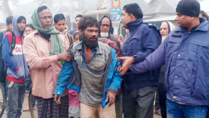 ময়মনসিংহে ট্রাকচাপায় স্কুলছাত্রী নিহত