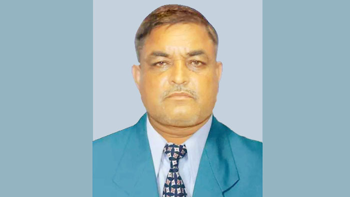 নুর মিয়া নৌকার মাঝি হয়ে দোহালিয়া ইউনিয়নবাসীর পাশে থাকতে চায়