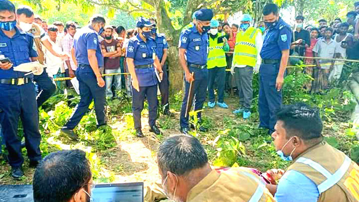 ঠাকুরগাঁওয়ে অজ্ঞাত ব্যক্তির গলা কাটা মরদেহ উদ্ধার