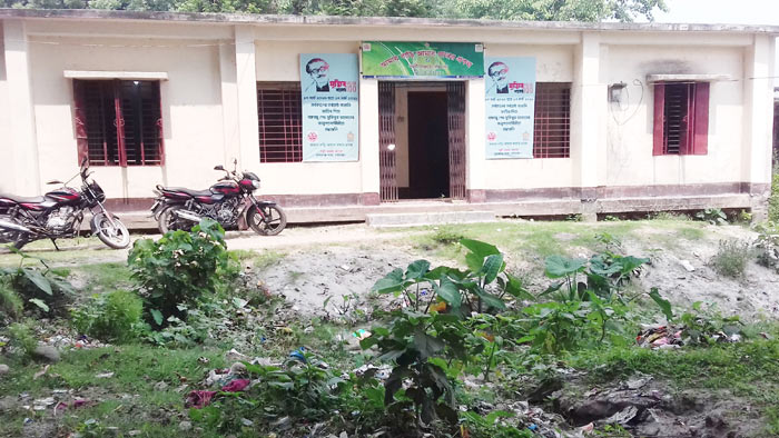সুন্দরগঞ্জ পল্লী সঞ্চয় ব্যাংকের বেহাল দশা