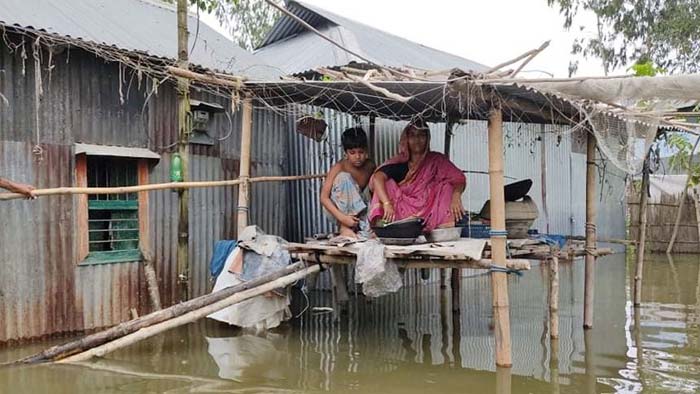 সিরাজগঞ্জে ২৫সেন্টিমিটার ওপরে যমুনার পানি