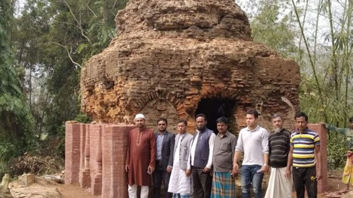 চাঁদপু&zwnj;রে ৫শ&rsquo; বছ&zwnj;রের পুরনো মস&zwnj;জি&zwnj;দের সংস্কার কাজ শুরু