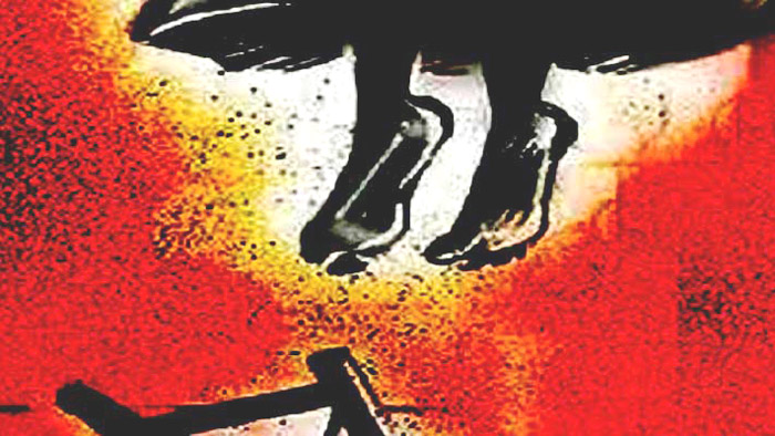 চাঁদপুরে গৃহপরিচারিকার ঝুলন্ত লাশ উদ্ধার