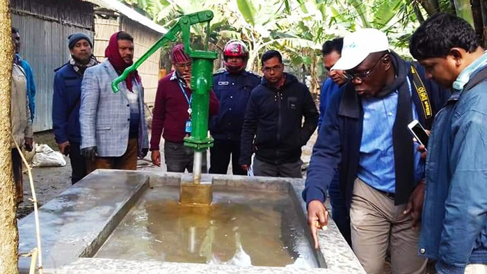 জামালপুরে ওয়াশ প্রকল্প কাজের পরিদর্শনে ইউনিসেফের ওয়াশ চীফ