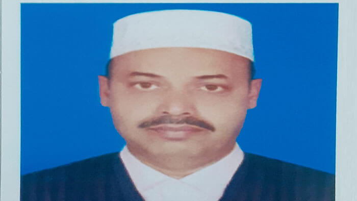 আশিকাটি ইউপি চেয়ারম্যান অবিরাম ছুটছেন মানব সেবায়