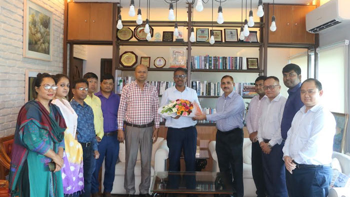 পার্বত্য চট্টগ্রাম উন্নয়ন বোর্ডের আয়োজনে রাঙ্গামাটি জেলা প্রশাসকে বিদায় সংবর্ধনা