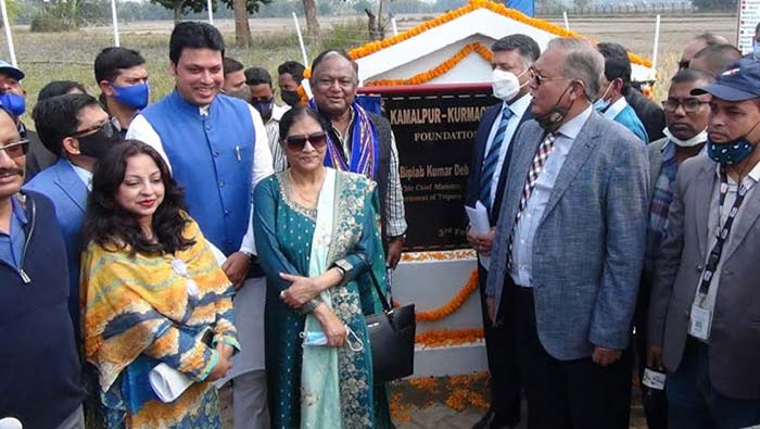 কমলগঞ্জে কুরমাঘাট-কমলপুর সীমান্ত হাটের ভিত্তিপ্রস্তর স্থাপন
