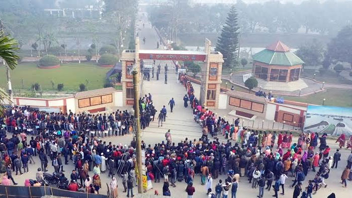বেস্ট অব দ্য বেস্টই চাকরি পাবে: এসপি