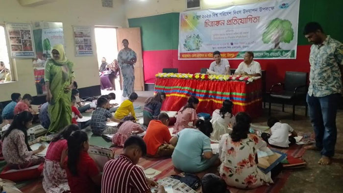 চাঁদপুরে পরিবেশ অধিদপ্তরের চিত্রাংকন প্রতিযোগীতা