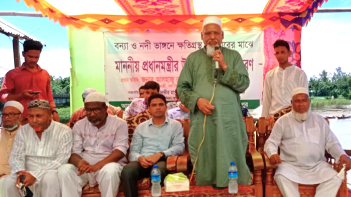 বিদেশের তুলনায় এখনও বাংলাদেশে জ্বালানি তেলের দাম কম- ধর্ম প্রতিমন্ত্রী