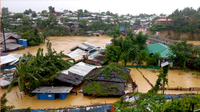 জোয়ারের পানিতে কক্সবাজারের দুই শতাধিক গ্রাম প্লাবিত
