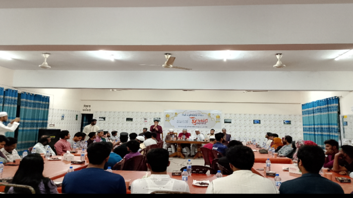 ইবিতে ব্যতিক্রম সাহিত্য সাংস্কৃতিক জোটের ইফতার ও দোয়া মাহফিল অনুষ্ঠিত