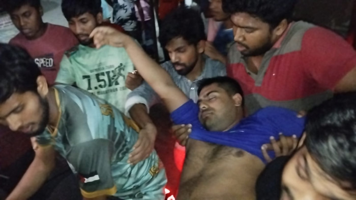 জুলাই আন্দোলনকারীদের ‘দুর্বৃত্ত’ আখ্যা, ইবিতে সাংবাদিককে মারধর