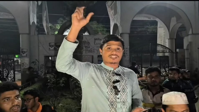 সন্ত্রাসীরা সব ছাত্রদলের ব্যানারে এসে জড়ো হয়েছে : শাখা শিবির সভাপতি