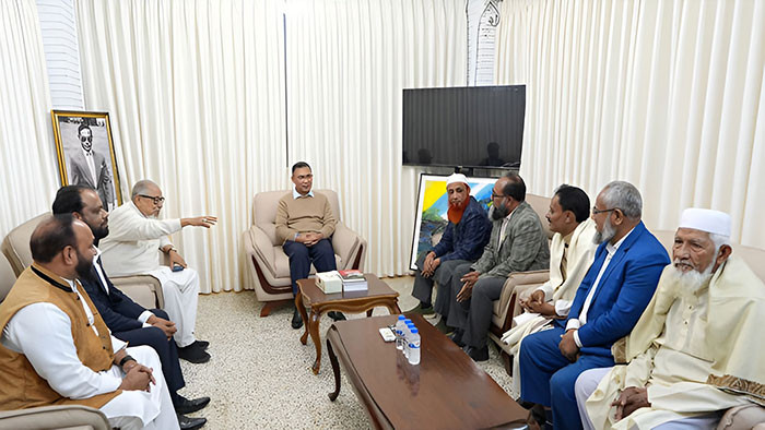 তারেক রহমানের সঙ্গে ১২ দলীয় জোটের বৈঠক