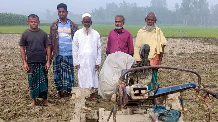 ইসলামপুরে জোরপূর্বক ভাবে জমি দখলের পাঁয়তারা