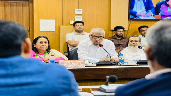 পরিকল্পিত শ্রম অসন্তোষ ও ষড়যন্ত্র প্রতিরোধে সবাইকে সতর্ক থাকার আহ্বান শ্রম মন্ত্রীর পরিকল্পিত শ্রম অসন্তোষ ও ষড়যন্ত্র প্রতিরোধে সবাইকে সতর্ক থাকার আহ্বান শ্রম মন্ত্রীর