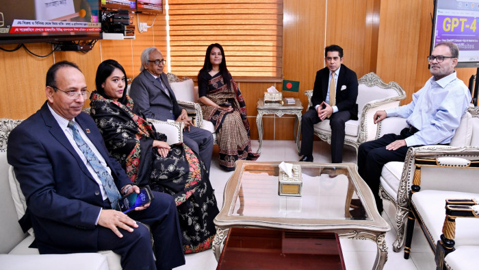 তথ্য ও সম্প্রচারমন্ত্রীর সঙ্গে নবনিযুক্ত প্রধান তথ্য কমিশনারের সৌজন্য সাক্ষাৎ তথ্য ও সম্প্রচারমন্ত্রীর সঙ্গে নবনিযুক্ত প্রধান তথ্য কমিশনারের সৌজন্য সাক্ষাৎ