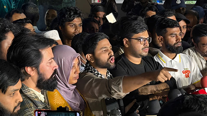 হাদির হামলাকারীরা ‘মারা গেছে’ শুনতে চাই না- ইনকিলাব মঞ্চ
