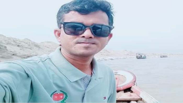 মেরিন ড্রাইভে মোটরসাইকেল দুর্ঘটনায় টেকনাফ নির্বাচন অফিসার নিহত