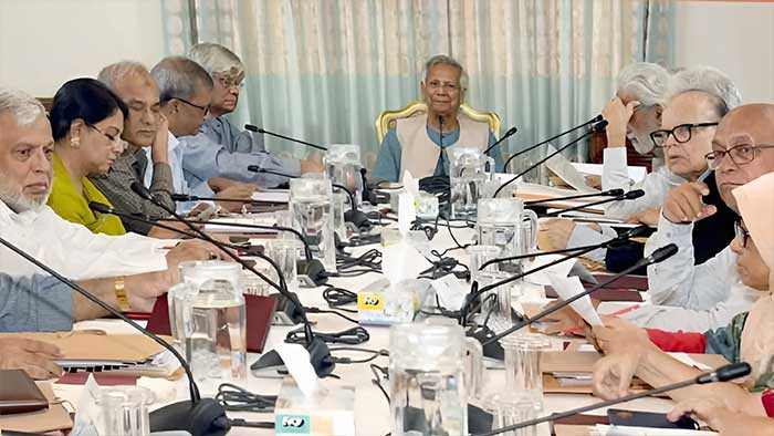 বৈঠকে বসেছে উপদেষ্টা পরিষদ