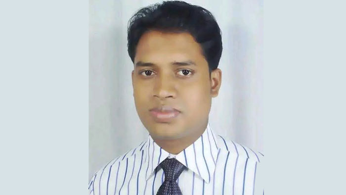 রাজাপুরে ইউসুফ আলী মাধ্যমিক বিদ্যালয়ের সভাপতি হয়েছেন আবু সায়েম আকন