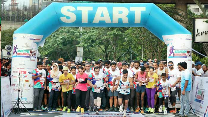 হাতিরঝিলে জমজমাট আয়োজনে শেষ হলো ‘বিউটিফুল বাংলাদেশ রান সিজন-২’