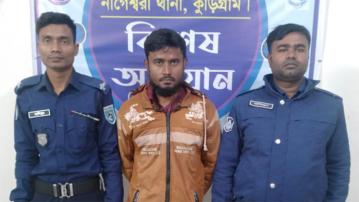 কুড়িগ্রাম জেলা পুলিশের অভিযানে গত ২৪ ঘন্টায় বিভিন্ন অপরাধে ১৭ জন গ্রেফতার
