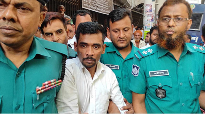 এবার মানবপাচার মামলায় ৪ দিনের রিমান্ডে মিল্টন সমাদ্দার