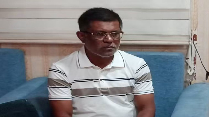 সচিবের বড় ভাই পরিচয়ে ইউএনওর কাছে ১ লাখ টাকা দাবি, আটক ১