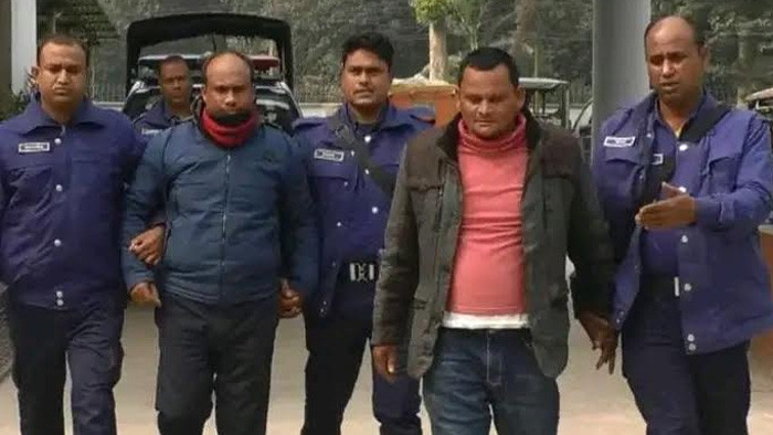 কুড়িগ্রামে চাঁদাবাজি ও ছিনতাই মামলায় কথিত দুই সাংবাদিক গ্রেফতার