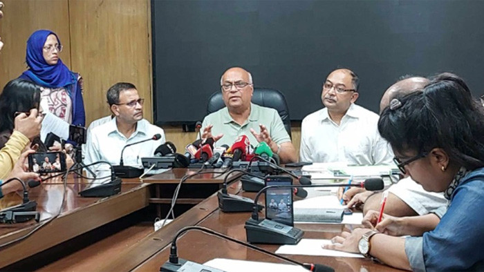 বন্যাকবলিত এলাকায় সব ‘অ্যাফোর্ড’ নিয়োজিত করেছি: উপদেষ্টা ফারুক-ই-আজম