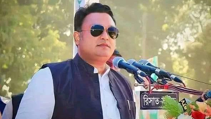 দিনাজপুর-৬ আসনে তৃতীয়বারের মতো নৌকার মাঝি শিবলী সাদিক