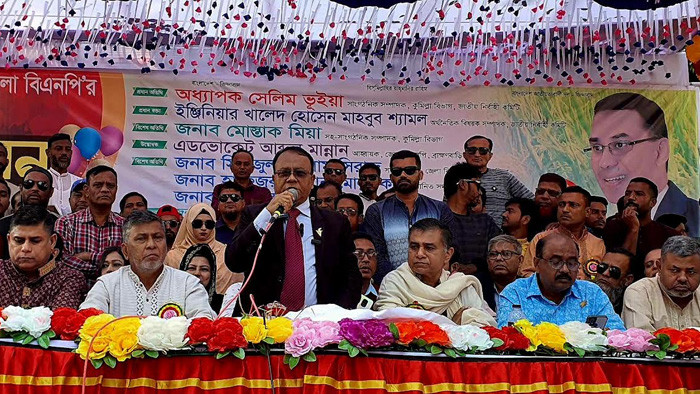 ভারতের সাথে হাসিনার সব চুক্তি বাতিল করতে হবে : ব্রাহ্মণবাড়িয়ায় বিএনপির সম্মেলনে সেলিম ভূইয়া