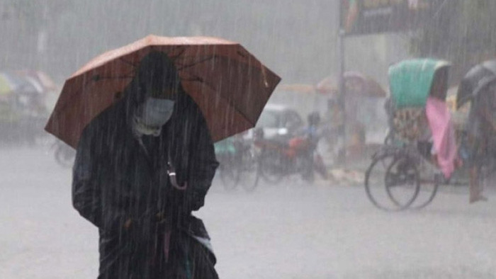 হাঁড় কাঁপানো শীতের দাপটের মধ্যে বৃষ্টি হতে পারে কাল