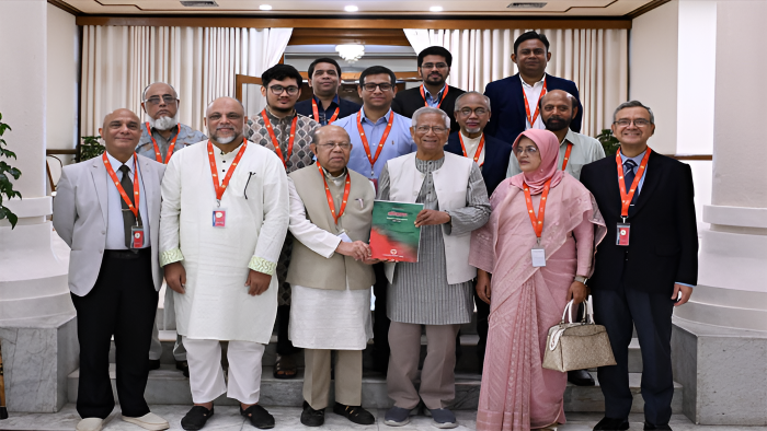 স্বাস্থ্য বিষয়ক সংস্কার কমিশনের সুপারিশ দ্রুত বাস্তবায়নের নির্দেশ প্রধান উপদেষ্টার