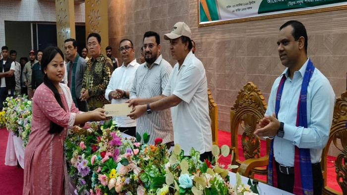 খাগড়াছড়িতে ৭৭৮ শিক্ষার্থী পেল পার্বত্য চট্টগ্রাম উন্নয়ন বোর্ডের শিক্ষাবৃত্তি খাগড়াছড়িতে ৭৭৮ শিক্ষার্থী পেল পার্বত্য চট্টগ্রাম উন্নয়ন বোর্ডের শিক্ষাবৃত্তি