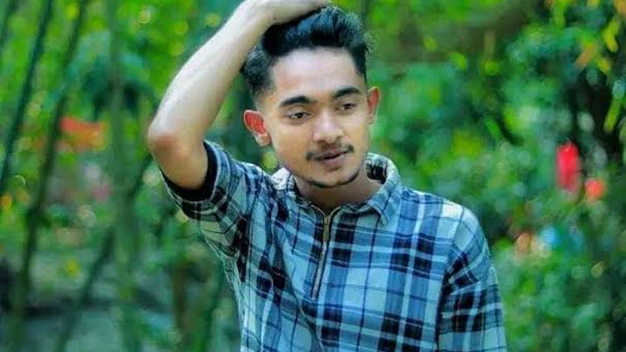 নোয়াখালীতে মেলা নিয়ে বিরোধে মাদরাসা ছাত্রকে ছুরিকাঘাতে হত্যা