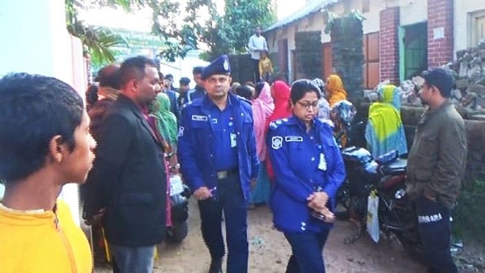 স্টোররুম থেকে বিআরটিএ কর্মচারীর মরদেহ উদ্ধার