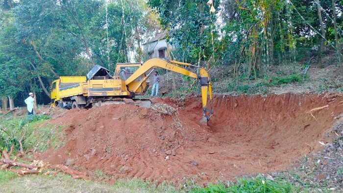 মির্জাপুরে পৃথক দুটি স্থানে অবৈধভাবে মাটি উত্তোলনের মহোৎসব