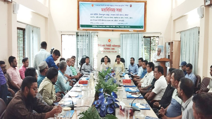 গুইমারায় নির্বাচনী ইশতেহার বাস্তবায়নে গণমাধ্যমের ভূমিকা নিয়ে মতবিনিময় সভা অনুষ্ঠিত
