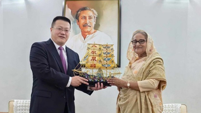 শেখ হাসিনাকে চীনের অভিনন্দন