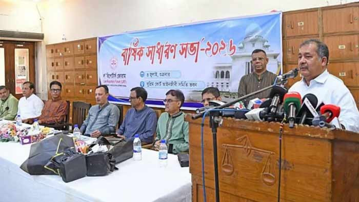 গণমাধ্যমের আয়না নিখুঁত না হলে রাষ্ট্র ও সমাজে ভুল প্রতিবিম্ব তৈরি হয়: তথ্যমন্ত্রী