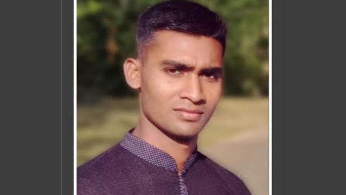 দেওয়ানগঞ্জে সেনাবাহিনীর সদস্যকে হয়রানি শিকার